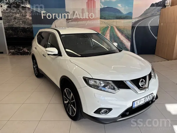 Nissan 1.6 Turbo dīzelis, manuālā Ātrumkārba. 