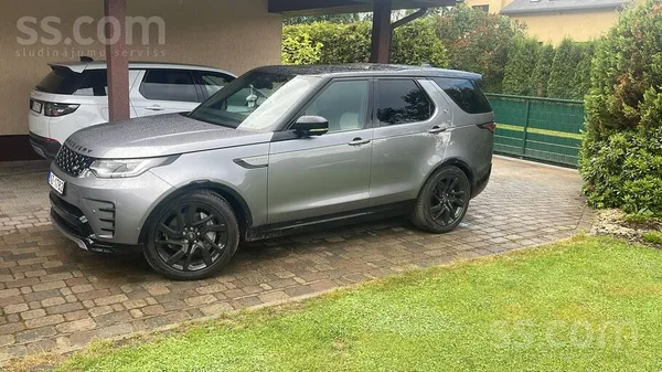 Land-Rover Discovery