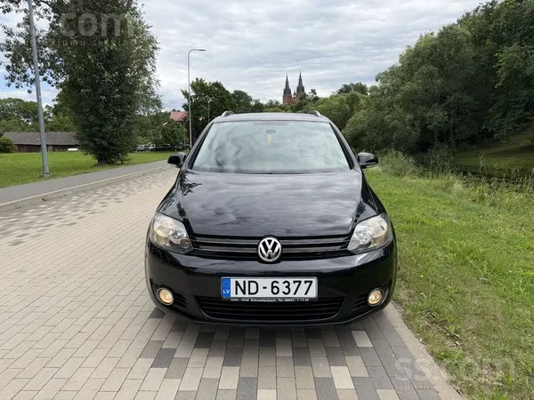 Volkswagen Golf Plus - 1