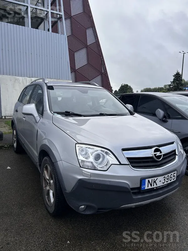 Opel Продаю Opel Antara 2010 года, 2.0 дизель, автомат,