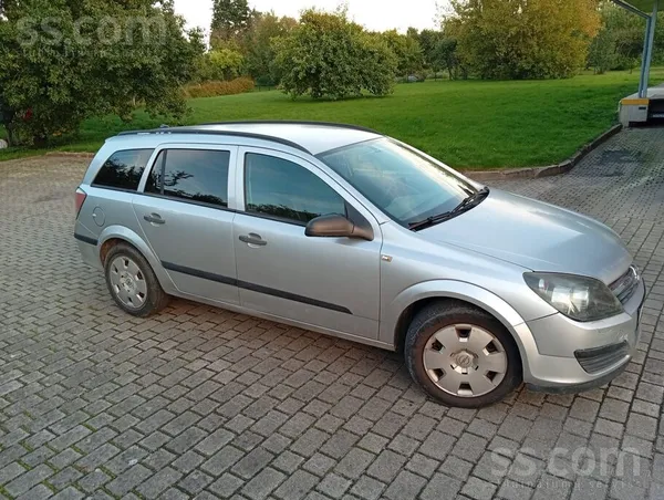 Opel Pārdod ekonomisku Opel Astra Station Wagon dīzeļde