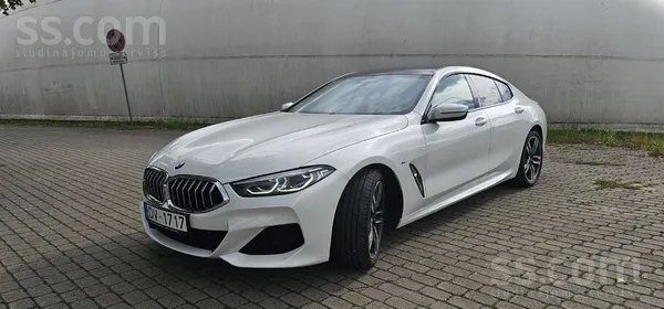 BMW 840