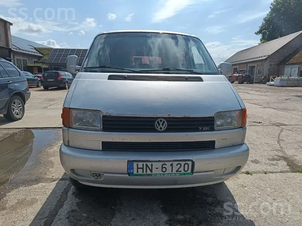 Volkswagen Caravelle