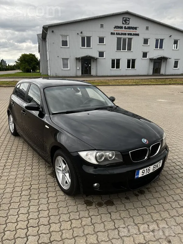 BMW 118