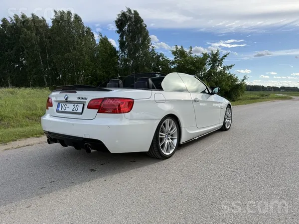 BMW 335
