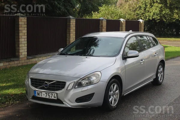 Volvo Jaunā TA. Pārdodu Volvo V60 120kw/163zs