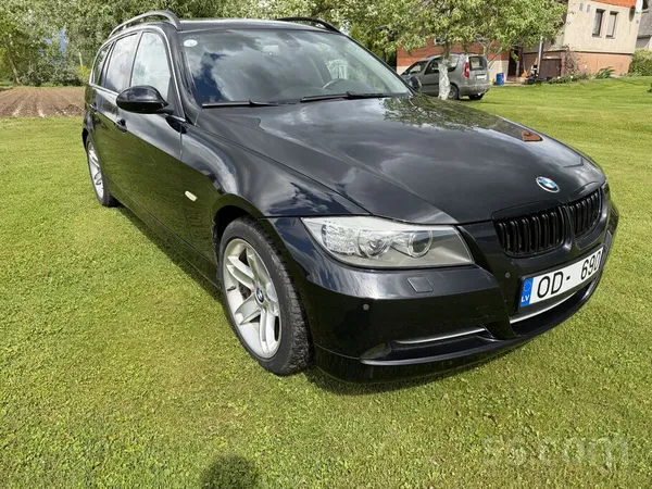 BMW 330