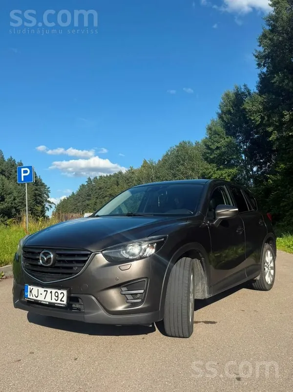 Pārdodu Mazda Cx-5 ar uzticamu 2.0 Skyactiv benzīna dzinēju (118 kW) un mehā