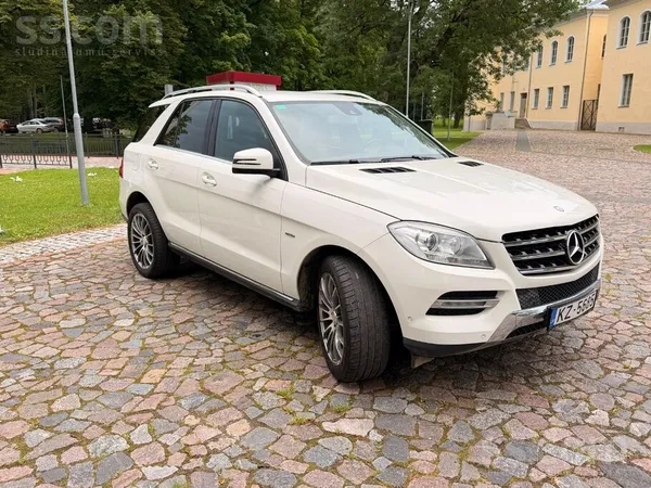 Mercedes ML250 - 1