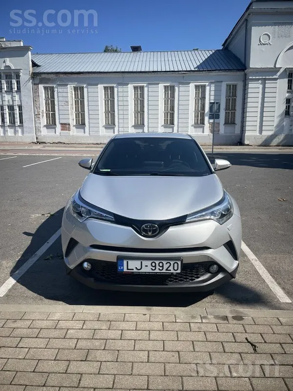 Toyota Pardod Vienīgais īpašnieks Auto iegadats jauns Lat