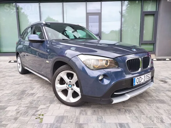 BMW X1