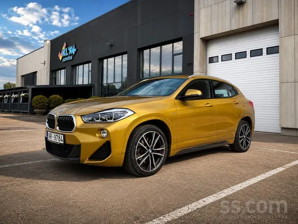 BMW BMW X2 sDrive20i M Sport Galvanic Gold Head-Up Har