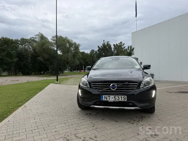 Volvo XC 60 - 1