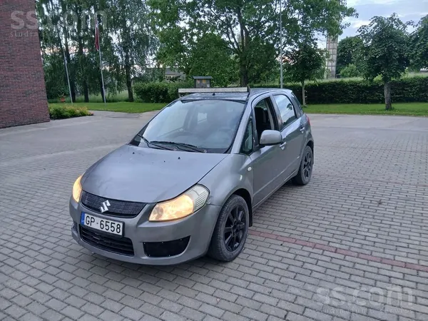 Suzuki SX4