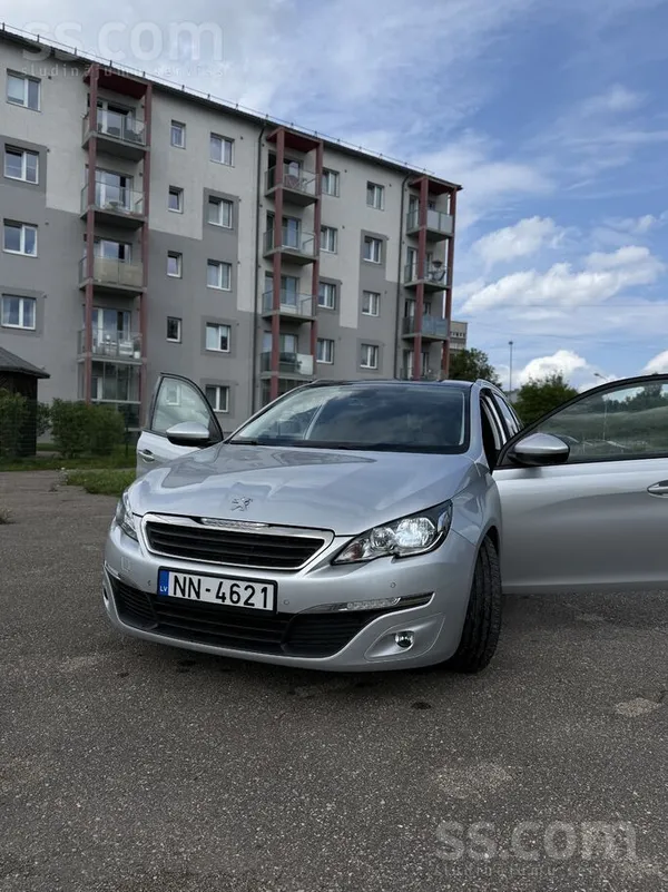 Peugeot 308