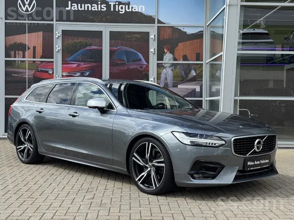 Volvo V90