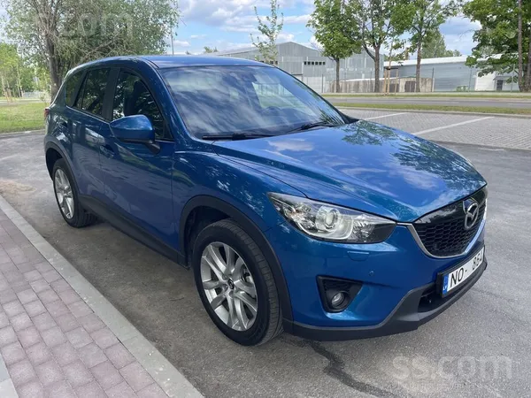 Mazda Skaists, dinamisks un ekonomisks auto. 