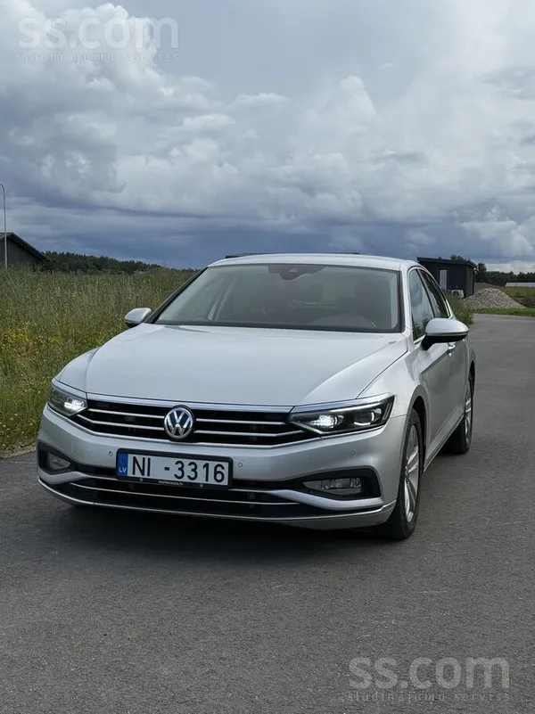Pārdod VW Passat B8 Elegance 2.0 Tdi Dsg-7. Pārdodu koptu un uzticamu Passat