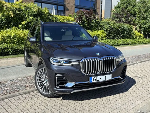 BMW X7 - 1