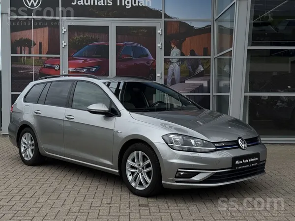 Volkswagen Golf 7 Bluemotion, 1.5L Benzīns, 130Zs, Manuālā pārnesumkārba.