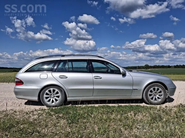 Mercedes E270