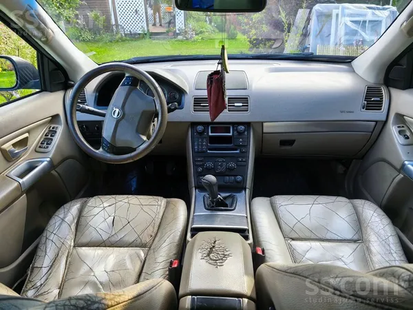 Volvo XC 90