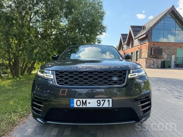 Land Rover Range Rover Velar, 2.0D, 132kw, R-Dynamic

Auto absolūti teicam