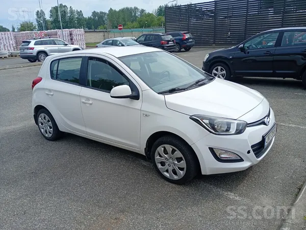 Hyundai i20