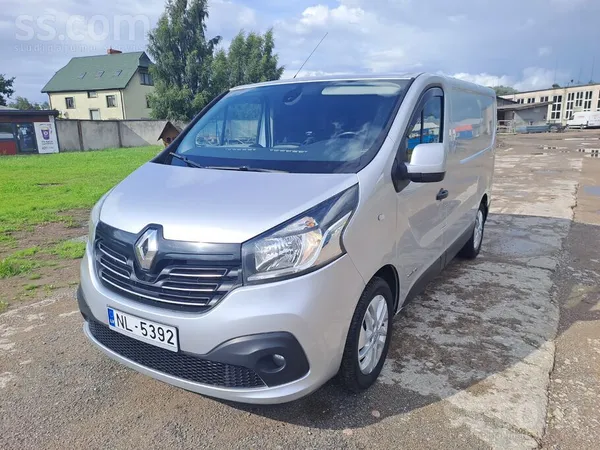 Renault Pārdodu. Renault trafic, labā stāvoklī. Jauna TA. 