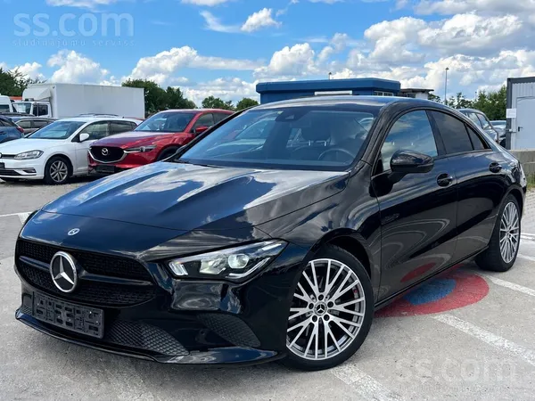 Mercedes-Benz Cla 180d Progressive Led Lights Car Play Camera Drive Assistan