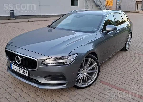 Volvo V90