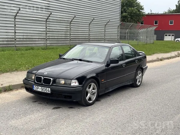 BMW 318Tds. Ādas salons, kruīza kontrole, oriģinālais spoileris, elektriskie