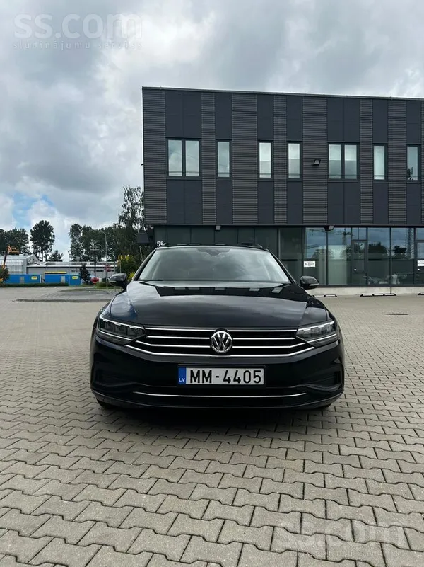 Volkswagen Passat (B8) - 1