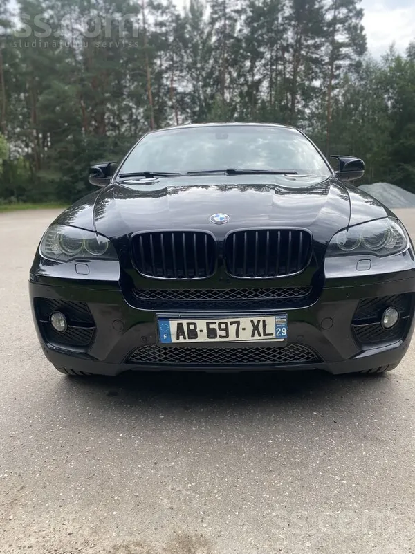 BMW X6