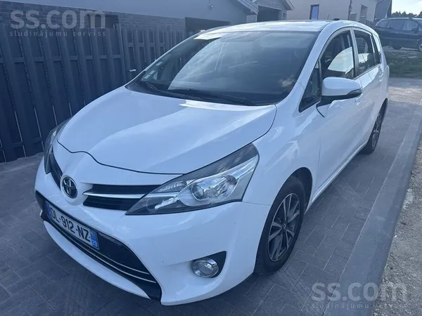 Toyota Verso