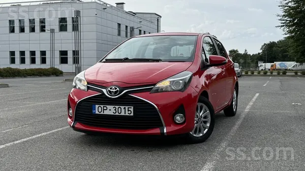 Toyota Yaris - 1