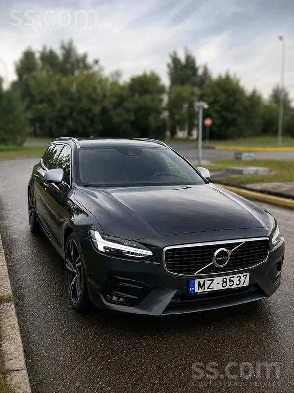 Volvo Pārdodu Volvo V90 R-design D4.