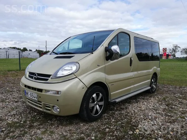 Opel Opel Vivaro Tour. 