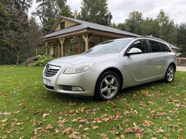 Opel Pārdod Opel Insignia 2.0 dīzels, 81kw/101zs. Orģin
