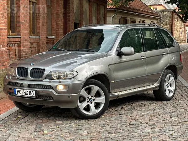 BMW Pārdod tikko ievestu BMW X5 E53, auto vizuāli akur