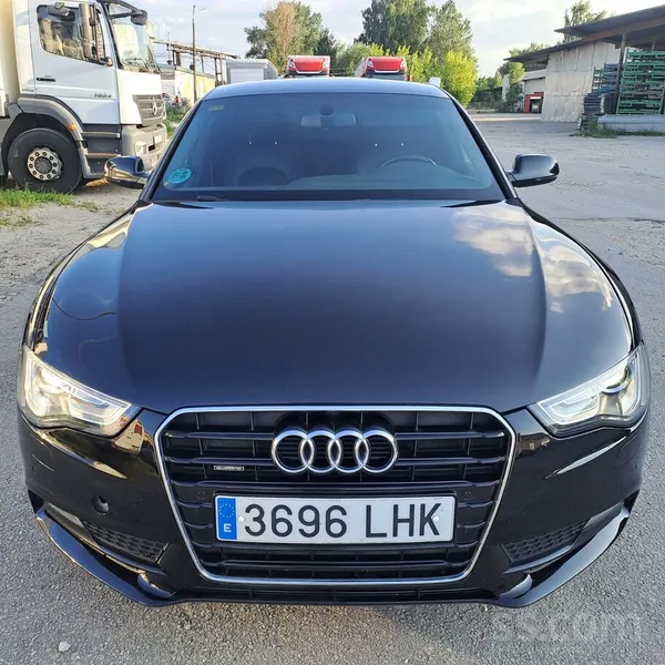 Audi Продается Audi A5 (2015) 3.0 Tdi Quattro. Отличное