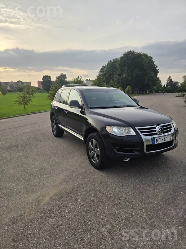 Volkswagen Touareg