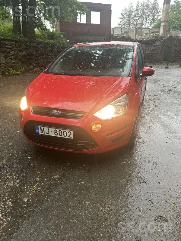 Ford S-Max