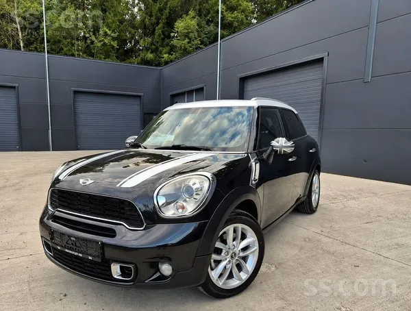 MINI Pārdod Latvijā neizmantotu Mini Countryman Cooper 