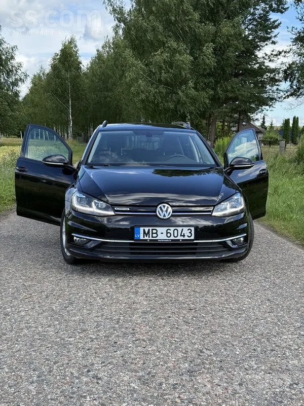 VW Golf 7 1.5 Tsi. 
Mīlēts un kopts auto, visas apkopes veiktas laicīgi, vi