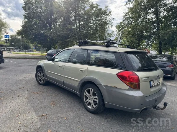 Subaru OUTBACK