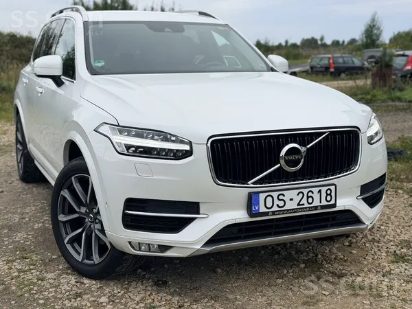 Volvo XC 90 - 1