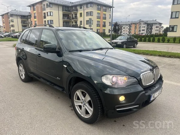 BMW 2390000km oriģināls nobraukums. Bez pneimo. Laba s