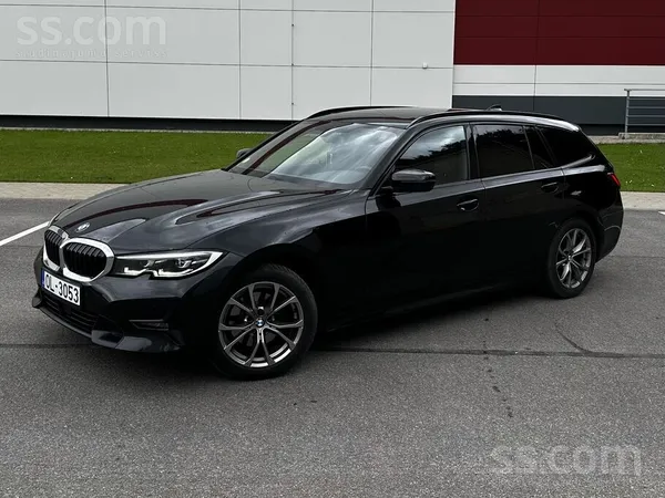 BMW 320