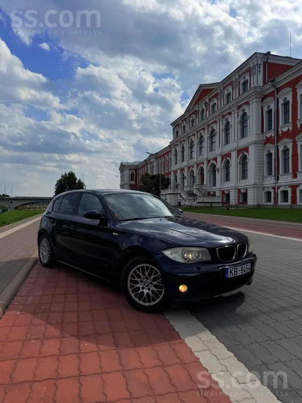 BMW 120